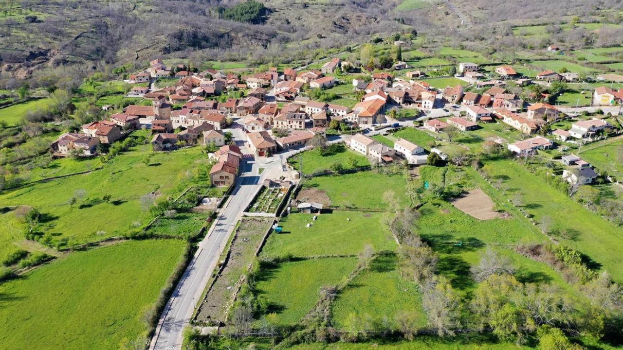 הוילה Pradena del Rincon El Huerto De Leon מראה חיצוני תמונה